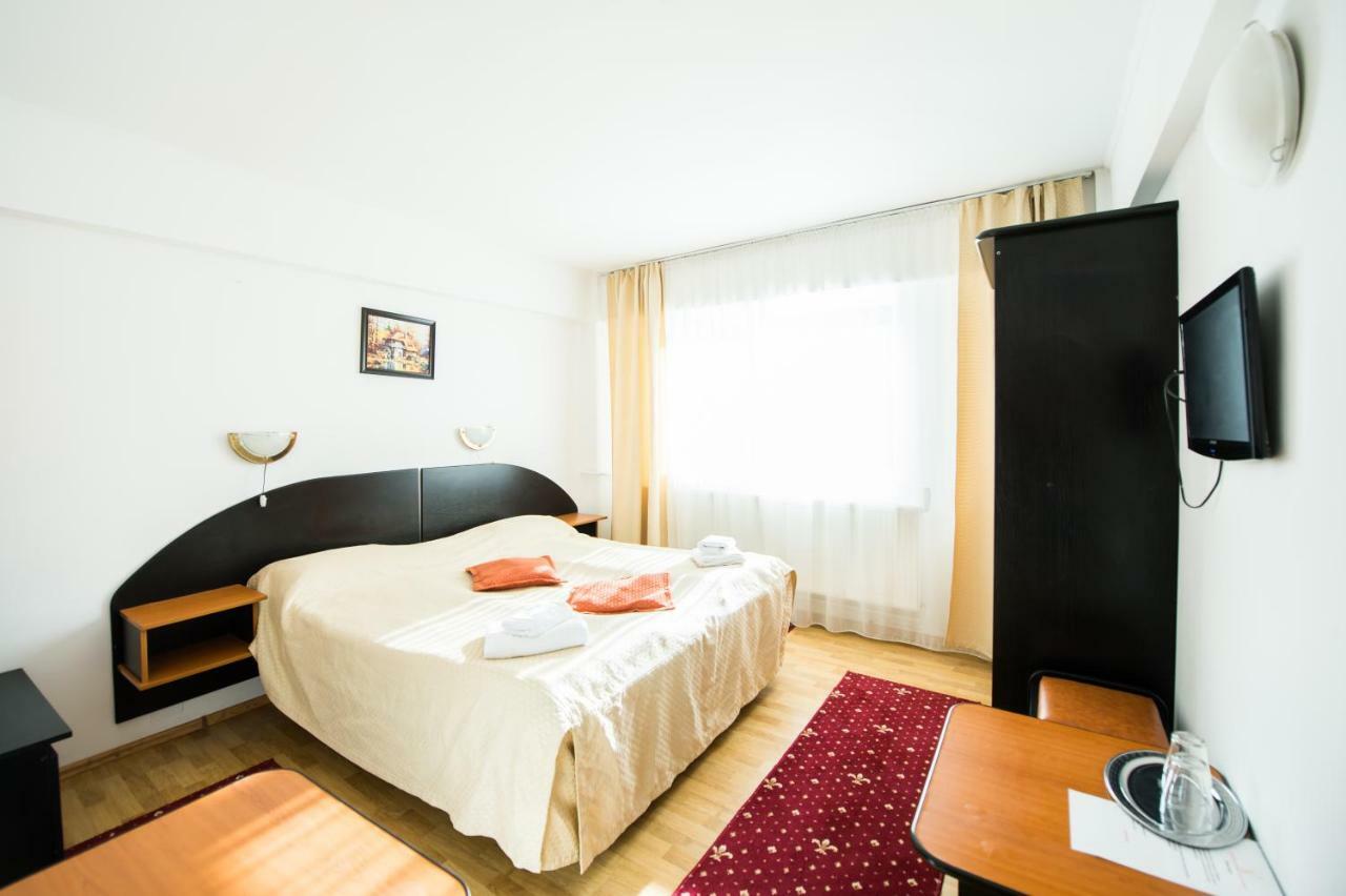 Gura Diham Hotell Buşteni Eksteriør bilde