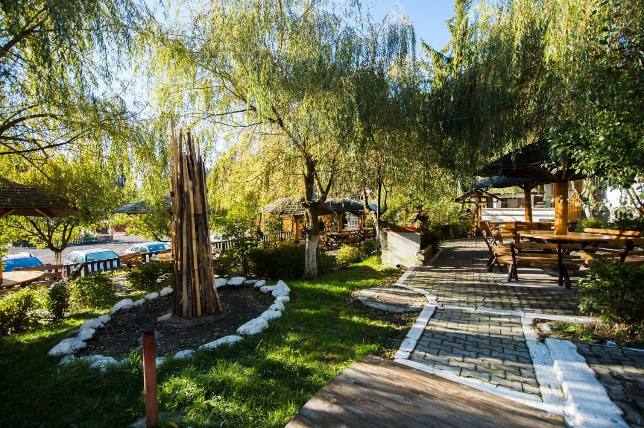 Gura Diham Hotell Buşteni Eksteriør bilde